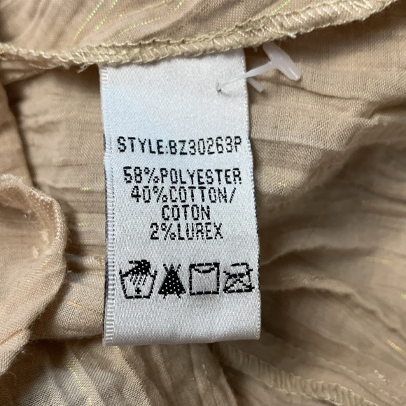 Proportion Petite 4 Season  Button Down Short Sleeve Blouse w Lurex - Picture 11 of 13